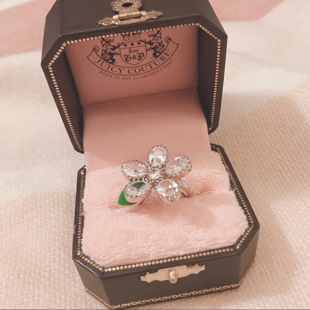 Juicy Couture Flower Ring One size